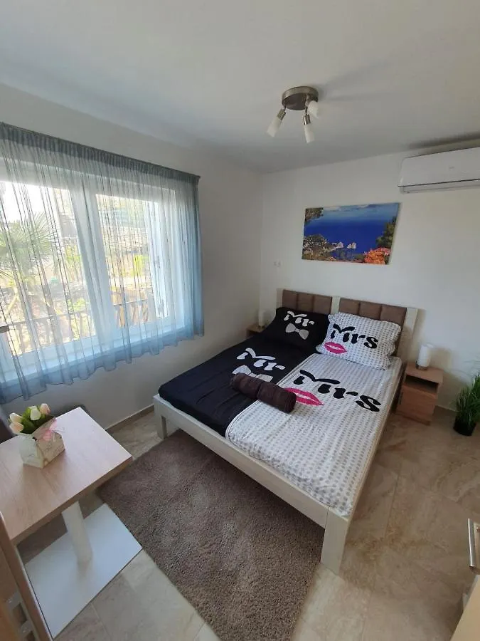 Niki Villa